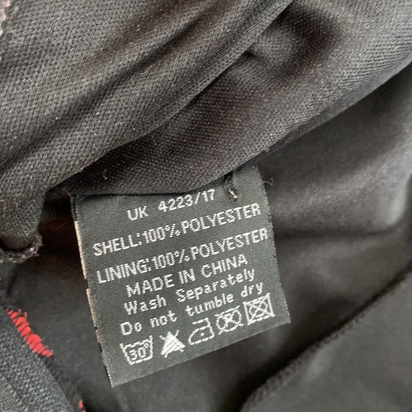 Black and Red Floral Vintage Dress - Large - Picture 10 of 12